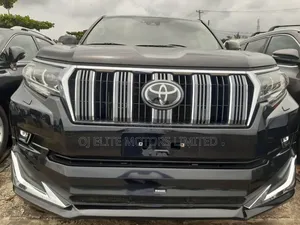 Toyota Land Cruiser Prado 2023 Black