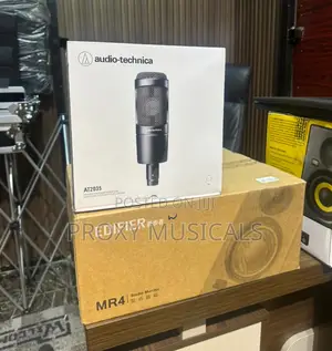 Edifier MR4 Studio Monitor Audio Technica AT2035 Studio Microphone
