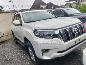 Toyota Land Cruiser Prado 2016 White