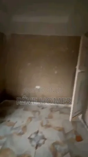 Studio Apartment in Bariga / Shomolu for rent