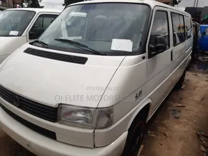 Volkswagen Transporter 2003 White