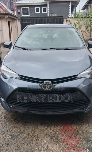 Toyota Corolla 2017 Gray