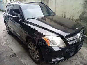 Mercedes-Benz GLK-Class 2011 Black