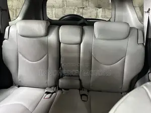 Toyota RAV4 3.5 Limited 4x4 2010 Black
