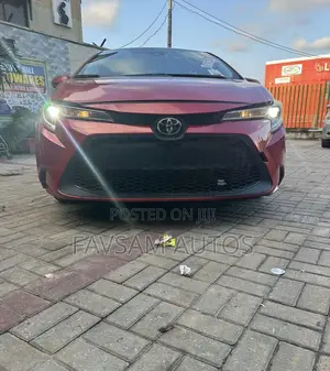 Toyota Corolla LE 2022 Burgundy