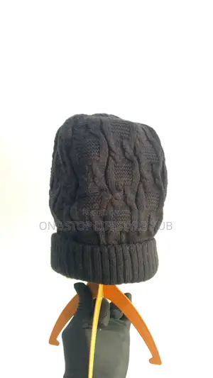 Black Cable-Knit Beanie Hat - Unisex Head Warmer
