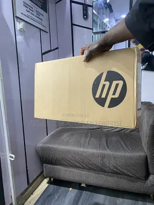 New Laptop HP EliteBook 840 G7 16GB Intel Core i5 SSD 512GB