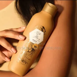 Milk & Honey Gold Nourishing Shampoo