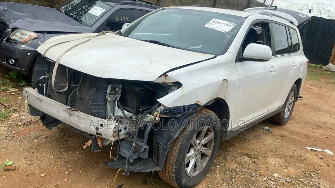 Toyota Highlander 2011 White
