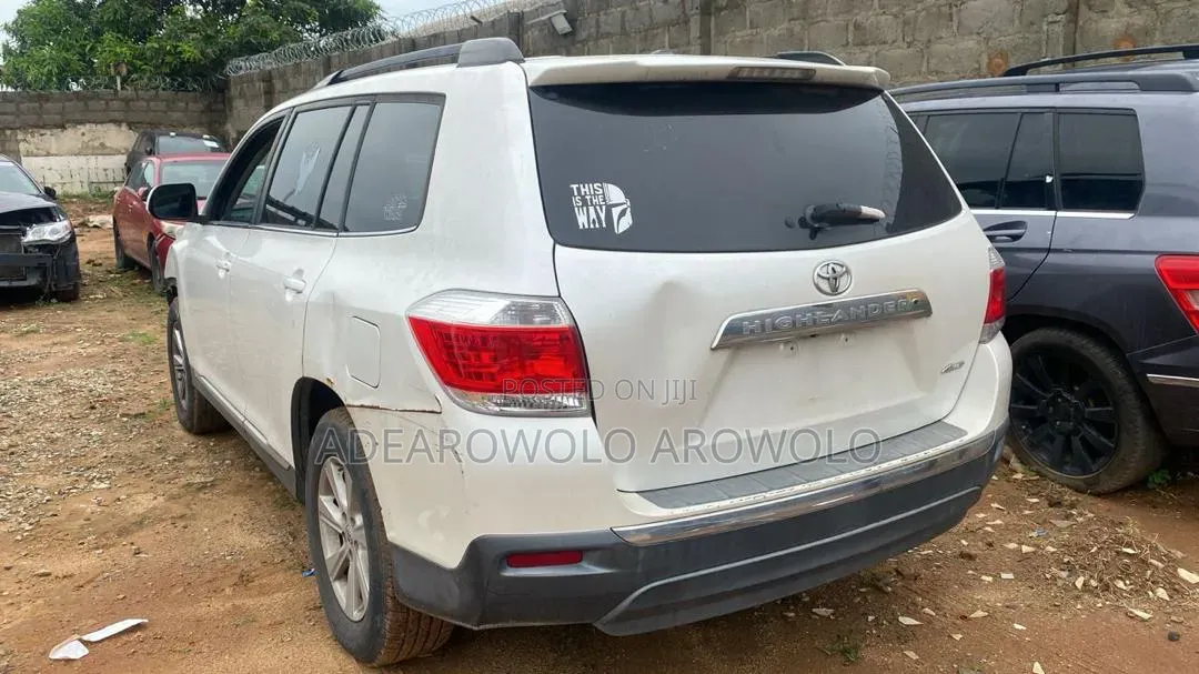 Toyota Highlander 2011 White
