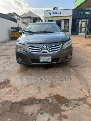 Toyota Camry XLE V6 4dr Sedan (3.5L 6cyl 6AM) 2009 Blue