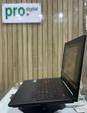 Laptop Asus TUF Gaming FX504 16GB Intel Core i5 HDD+SSD 1T
