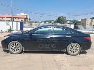 Hyundai Sonata 2012 Black