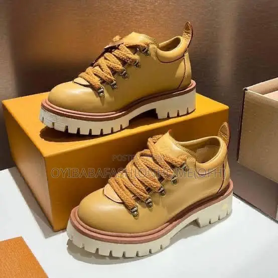 Unisex Boot