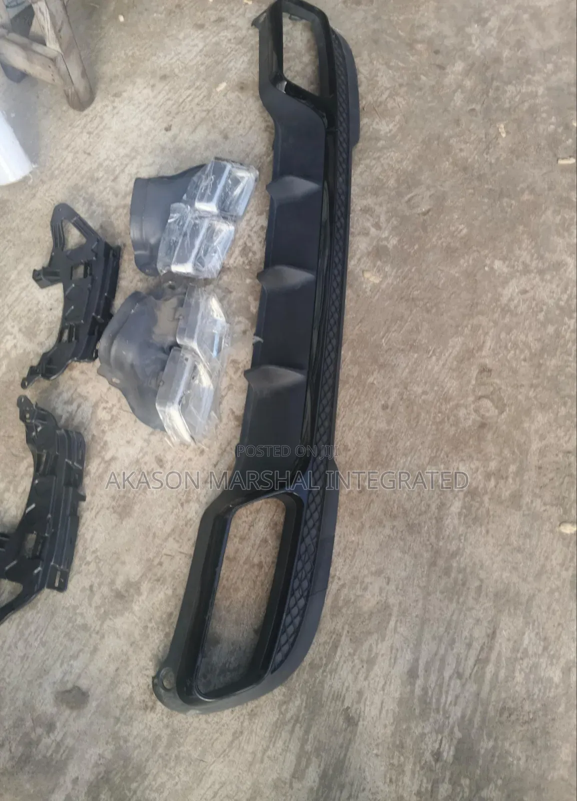 Back Diffuser/Back Down