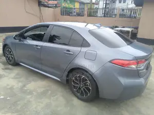 Toyota Corolla 2025 Gray