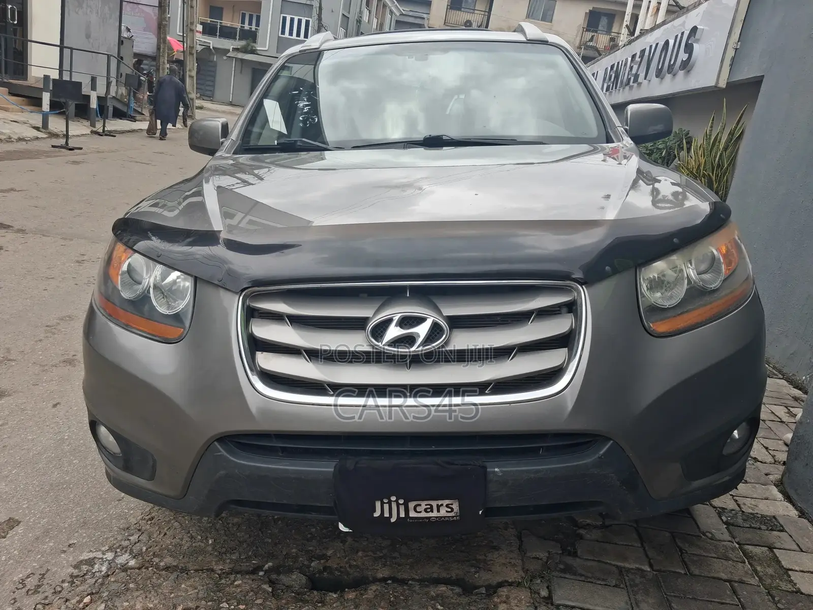Hyundai Santa Fe 2011 Gray