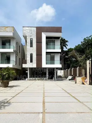 4bdrm Townhouse / Terrace in Ikoyi for rent