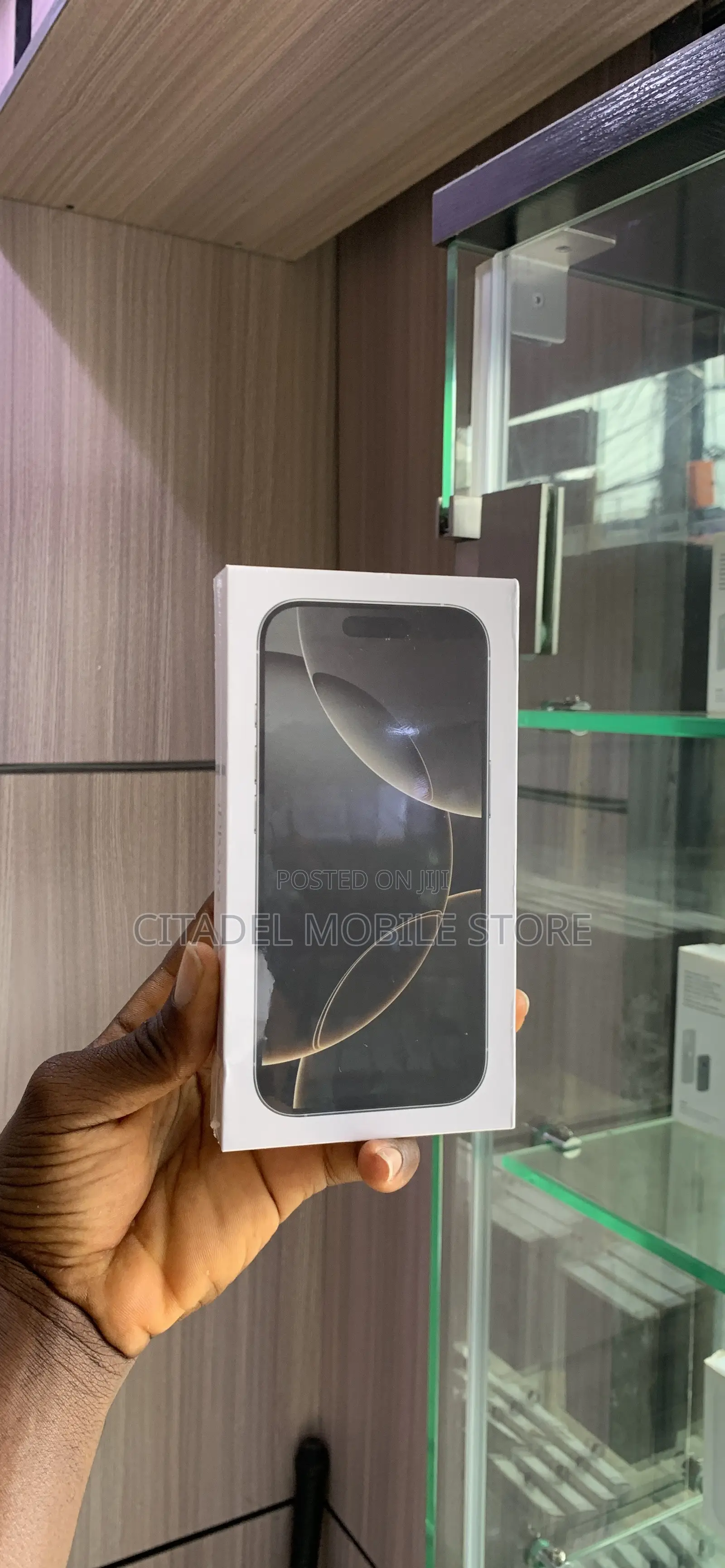 New Apple iPhone 16 Pro 128 GB