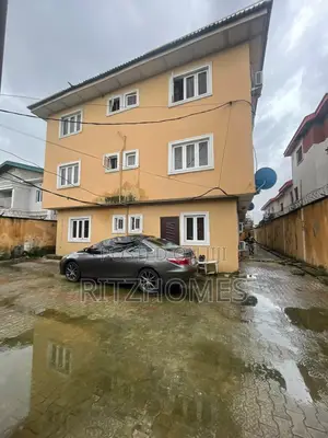 2bdrm Apartment in Off Lekki-Epe Expressway for rent