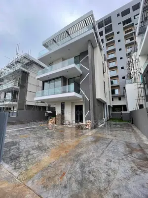 Furnished 6bdrm Duplex in Banana Island for sale