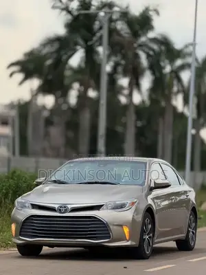 Toyota Avalon 2017 Brown