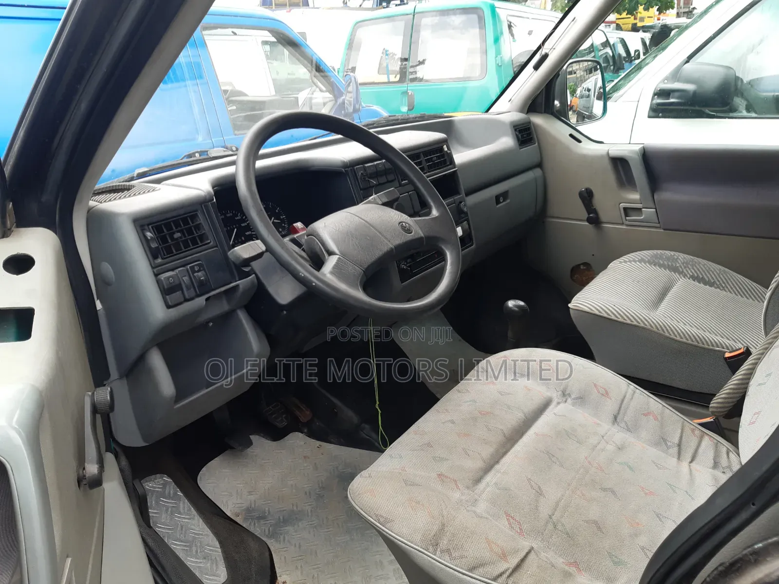 Volkswagen Transporter 2004 Grey