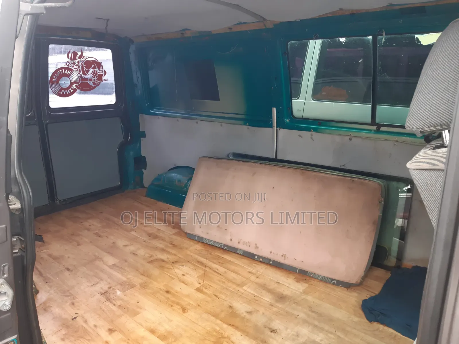 Volkswagen Transporter 2004 Grey