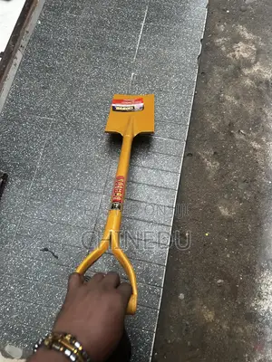 Square Mouth Shovel / Spade