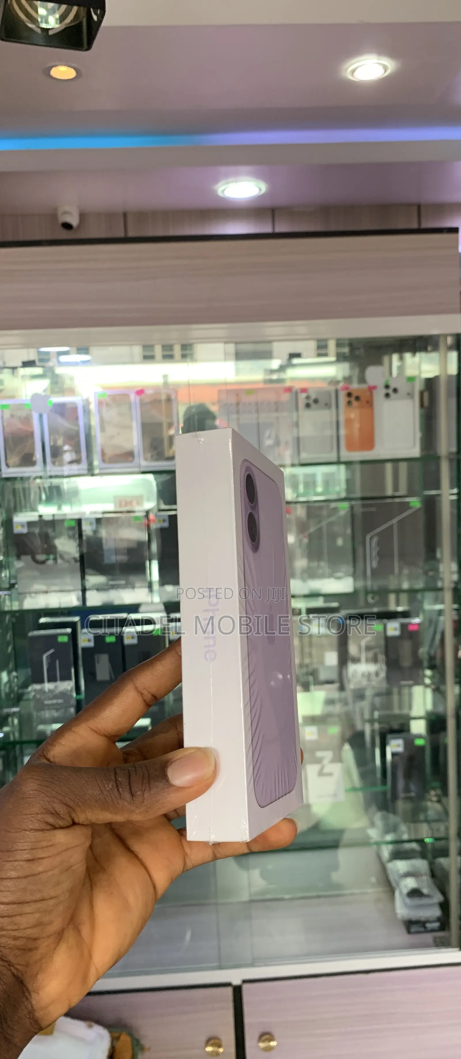 New Apple iPhone 17 256 GB Purple