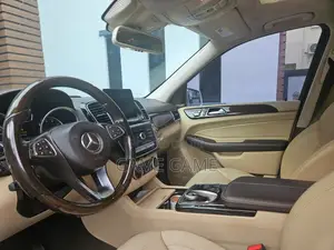 Mercedes-Benz GLE-Class 2016 Silver