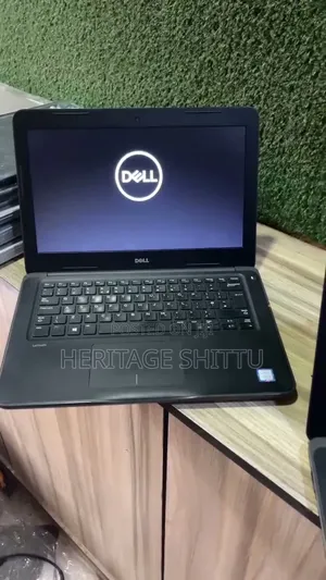 Laptop Dell Latitude 3380 8GB Intel Core i5 SSD 256GB