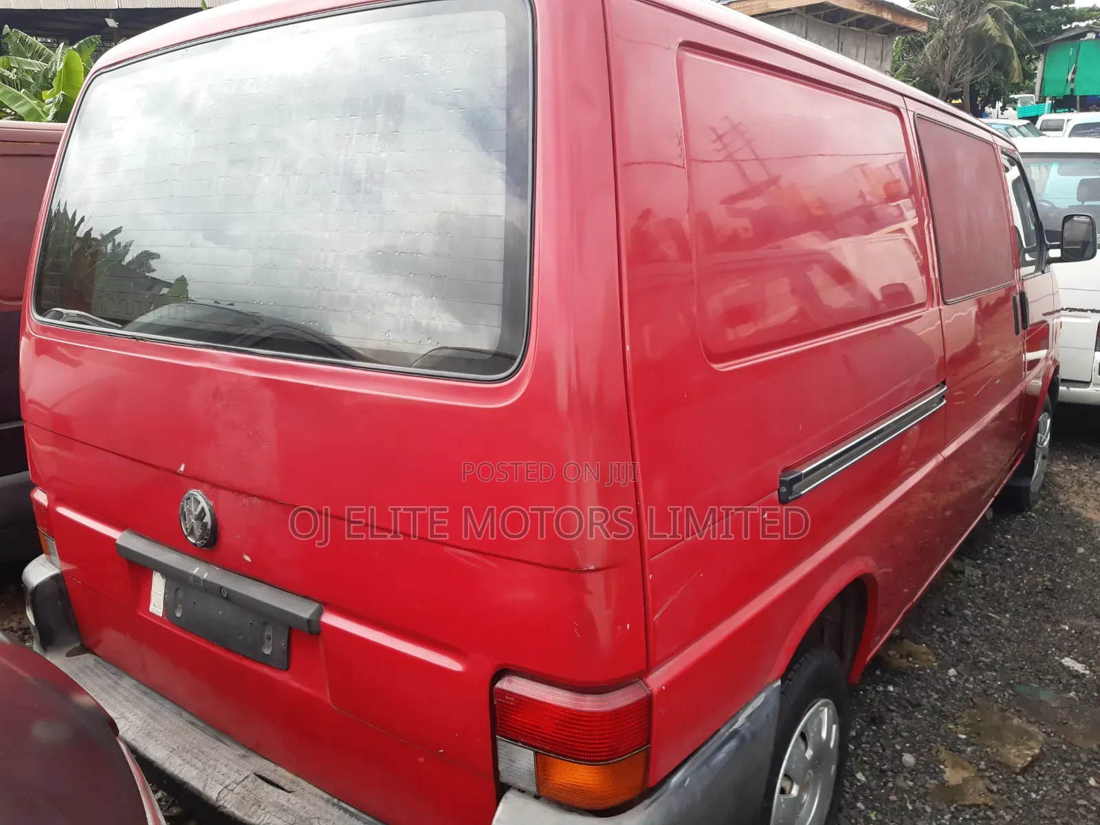 Volkswagen Transporter 2005 Red
