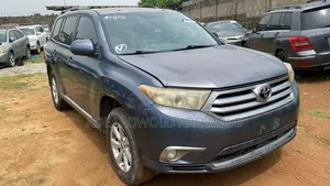 Toyota Highlander 2011 Blue
