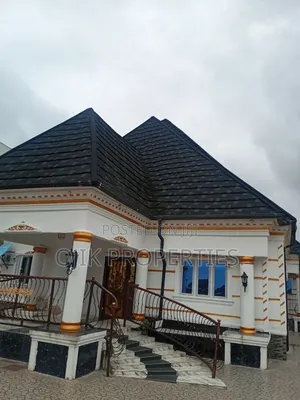 4bdrm Bungalow in Ojik Properties, Owerri for sale