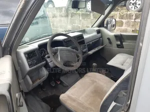 Volkswagen Transporter 2005 Grey