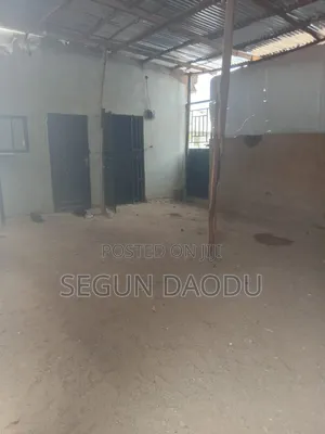 Furnished 1bdrm Block of Flats in Sabon Lugbe for sale
