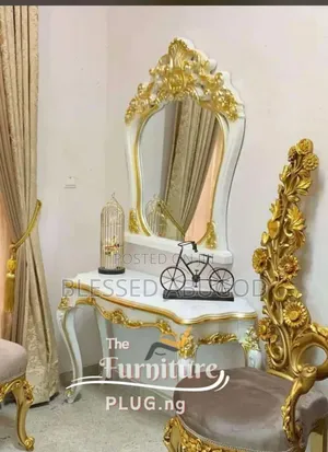 Royal Console Mirror