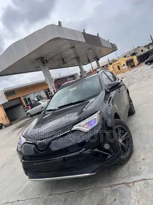 Toyota RAV4 2017 Black
