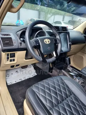 Toyota Land Cruiser Prado 2017 Black