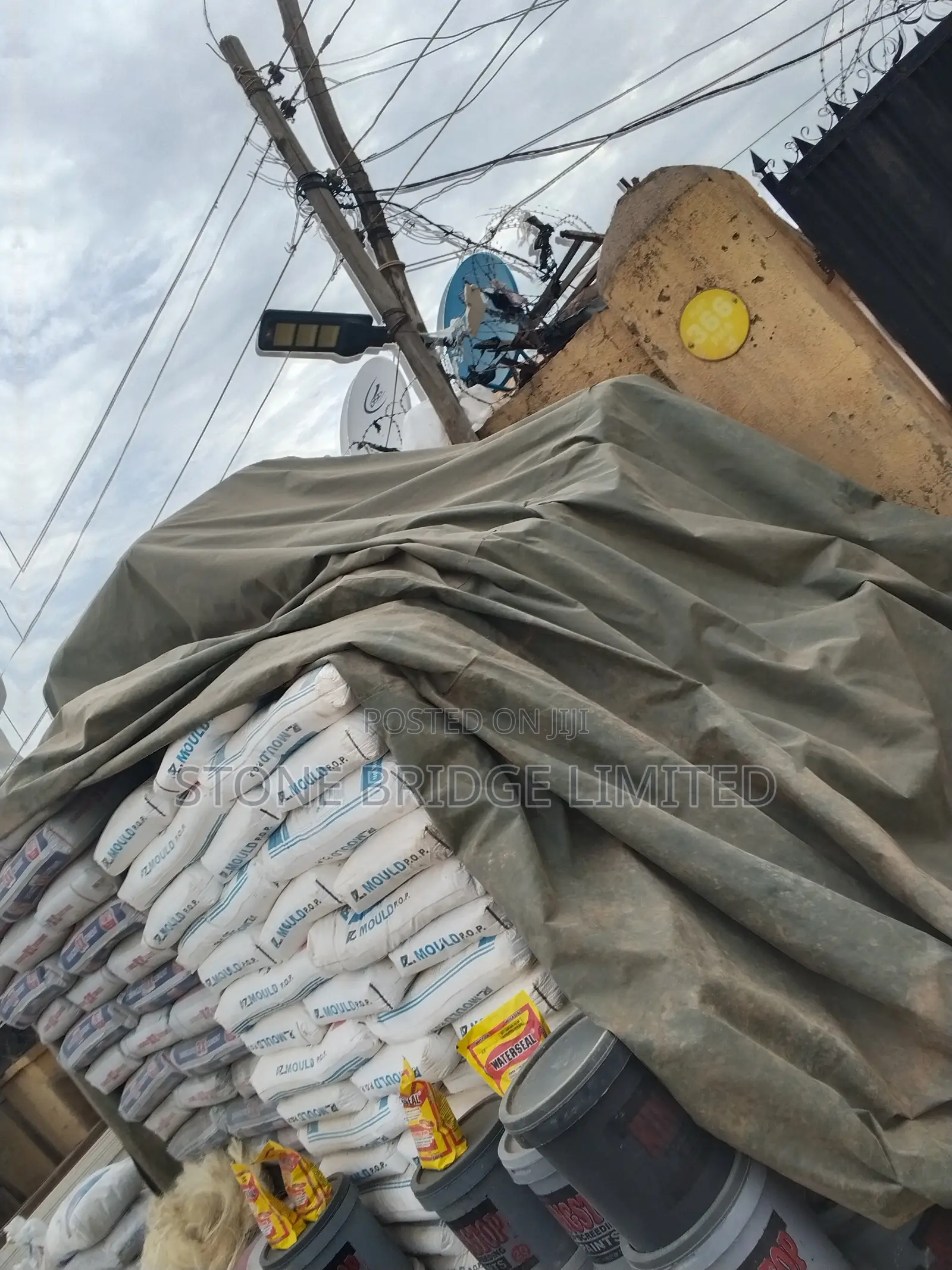 HBM Cement Distributor
