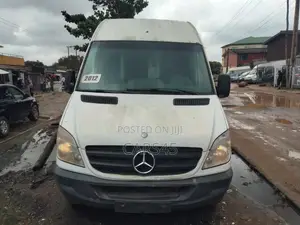 Mercedes-Benz Sprinter 2012 White
