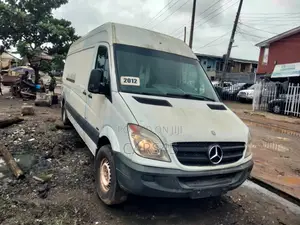 Mercedes-Benz Sprinter 2012 White