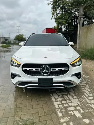 Mercedes-Benz GLA 250 2024 White