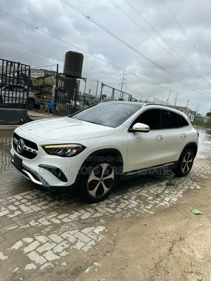 Mercedes-Benz GLA 250 2024 White