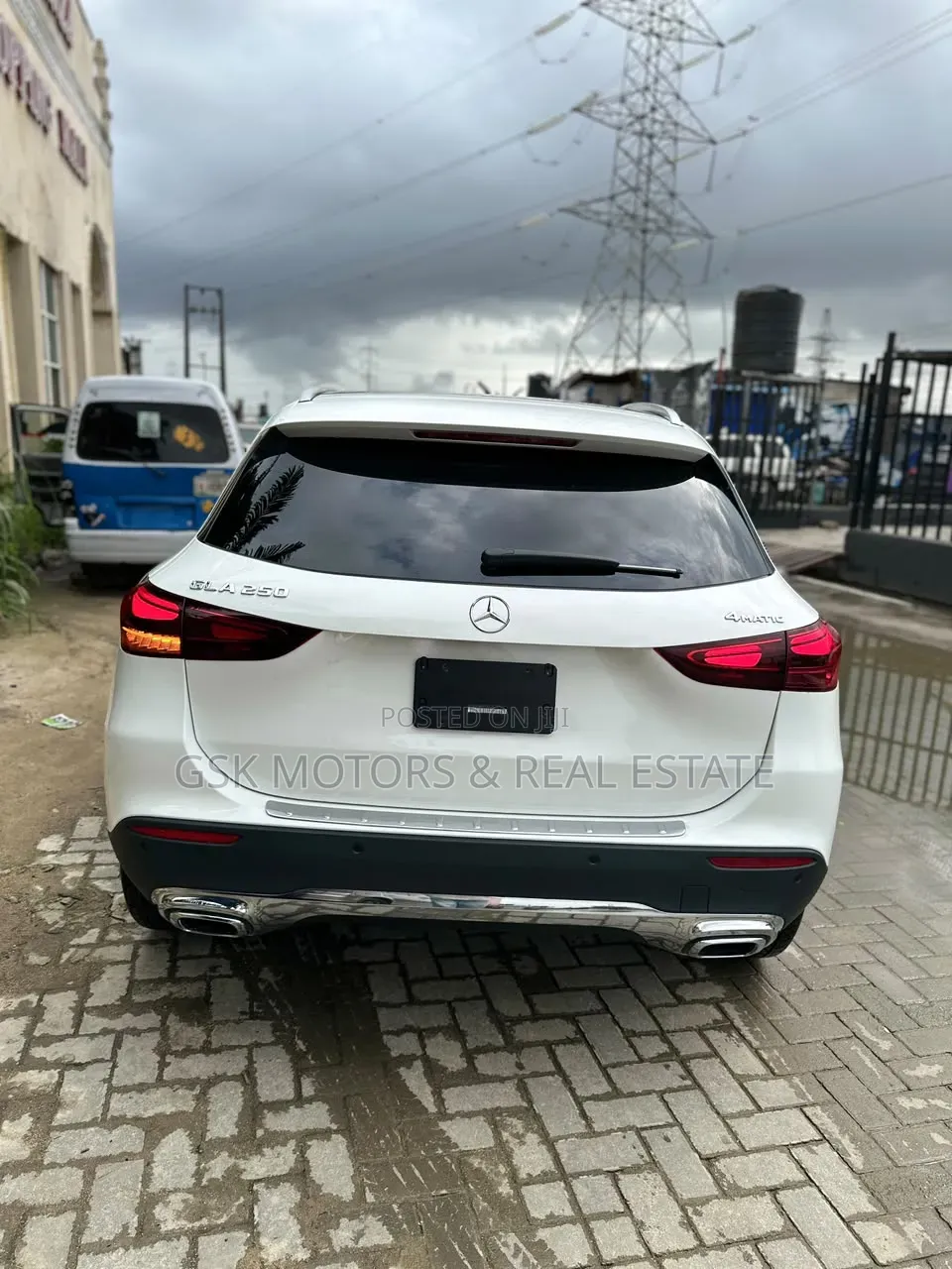 Mercedes-Benz GLA 250 2024 White