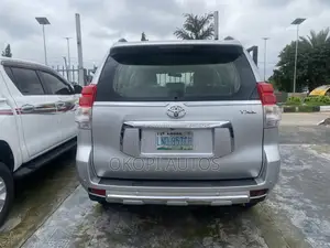 Toyota Land Cruiser Prado 2014 Silver