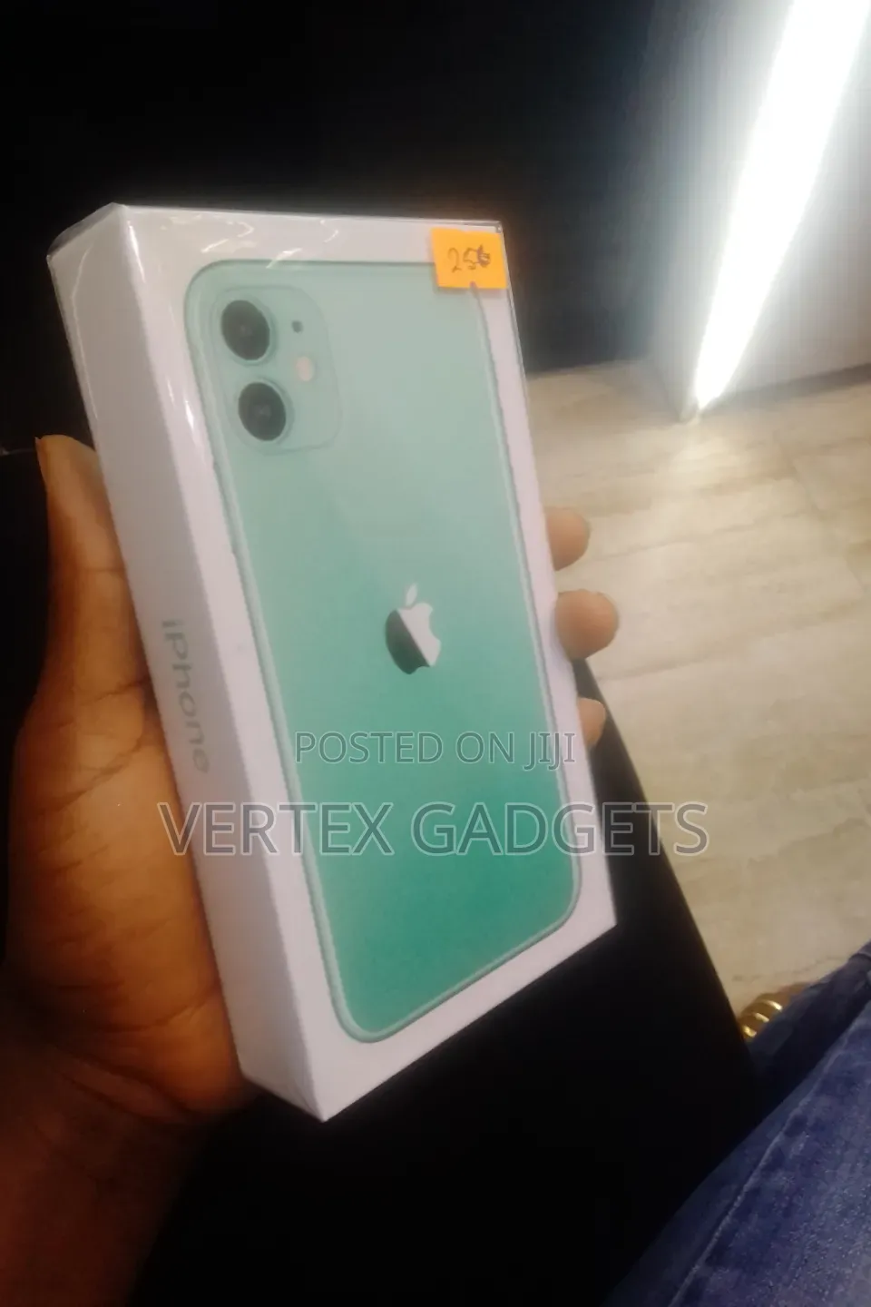 New Apple iPhone 11 256 GB Green