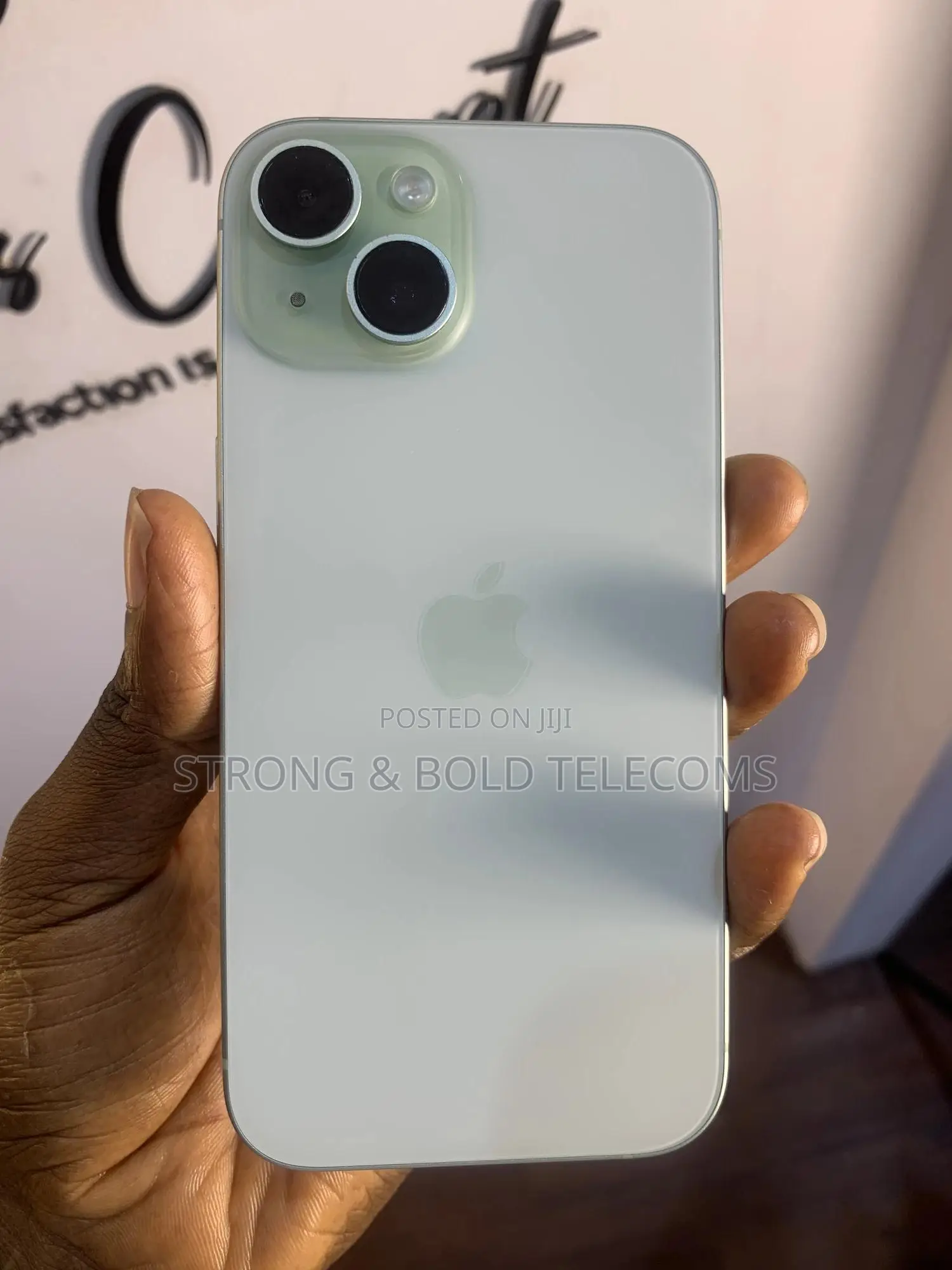 Apple iPhone 15 256 GB Green