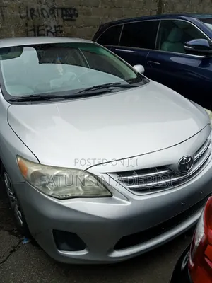 Toyota Corolla 2013 Silver